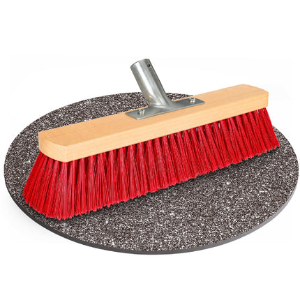 Straßenbesen 40 cm aus Buchenholz mit roten Elaston‑Borsten und Metallhalter Ø 24 mm für groben Schmutz auf Asphalt, Beton und Außenflächen