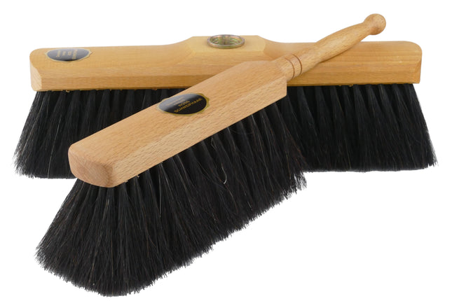 Handfeger Catania 30 cm aus Buchenholz mit feinem Rosshaar – gründliche, schonende Staubaufnahme für glatte & empfindliche Oberflächen.