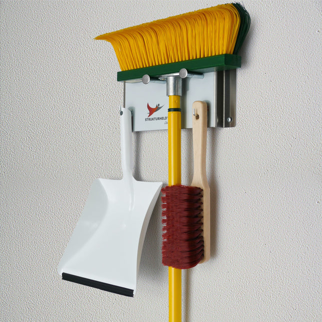 Krallenbesen inkl. Kehr-Set und Wandhalterung - hier kaufen