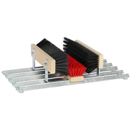 Fußabtreter Exklusiv – Outdoor‑Schuhabstreifer mit Gitterrost & Bürsten für den professionellen Einsatz, Rot/Schwarz