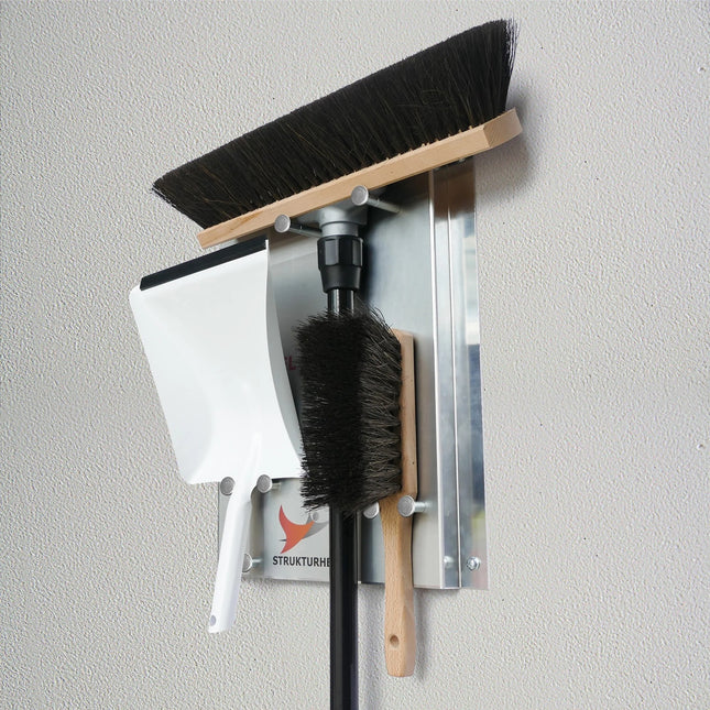 Werkstatt Kehrset mit Arenga-Besen, Handfeger, Kehrschaufel und stabiler Wandhalterung für Industrie, Gewerbe und 5S‑Arbeitsplätze