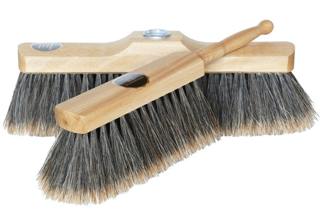 Stubenbesen Set mit Rosshaarborsten und Holzgriff – Besen 28 cm, Handfeger 30 cm – für glatte Böden