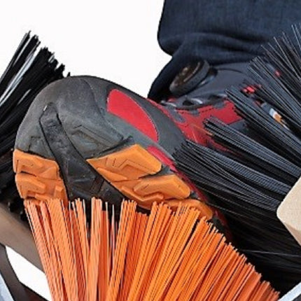 Schuhabstreifer mit Boden- und  Seitenbürsten – ideal für Stiefel & Arbeitsschuhe