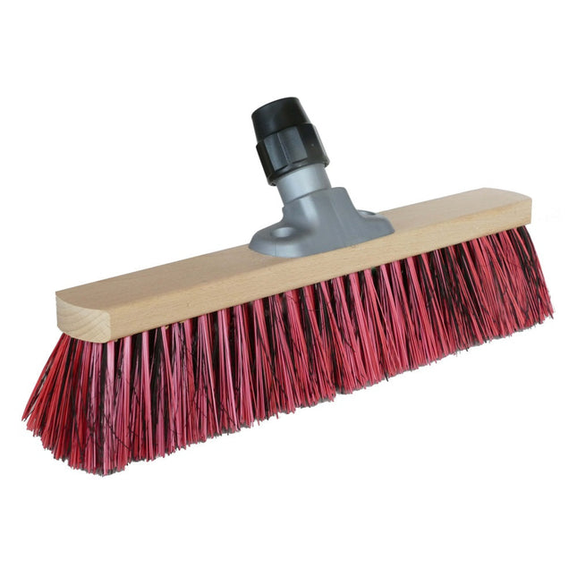 Straßenbesen mit Arenga‑Elaston‑Mix – stark gegen groben & feinen Schmutz, ideal bei Nässe, Öl und allen Außenflächen.