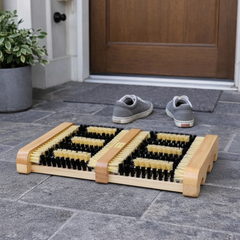 Schuhabstreifer aus Holz mit kräftigen Bürsten – für Außen & Innen, Eingangsbereich & Terrasse, Made in Germany