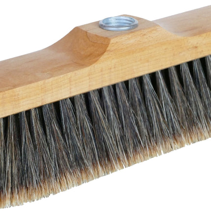 Stubenbesen 28 cm aus geöltem Buchenholz mit geschlitztem Rosshaar – extra feine, antistatische Staubaufnahme für glatte Böden.
