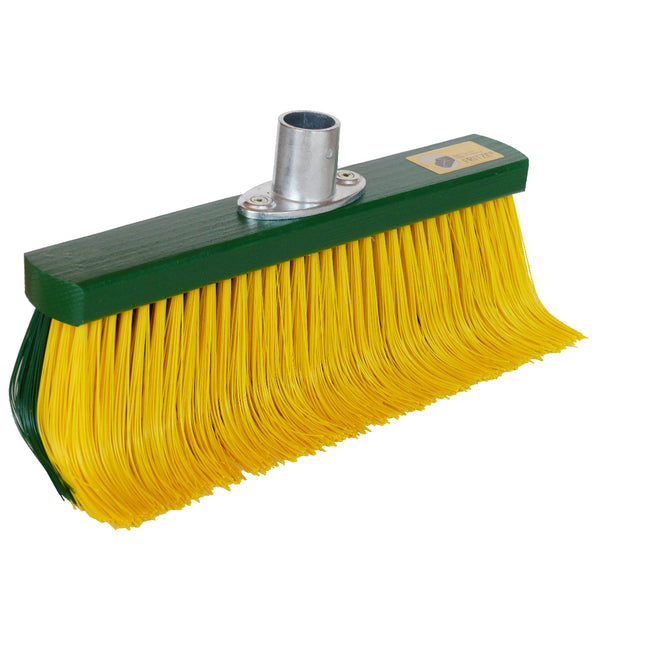 Fritze® Krallenbesen 30 cm mit abgewinkelten PVC‑Borsten – entfernt Laub, Schmutz & Kippen tief aus Pflasterfugen auf Hof & Garten.