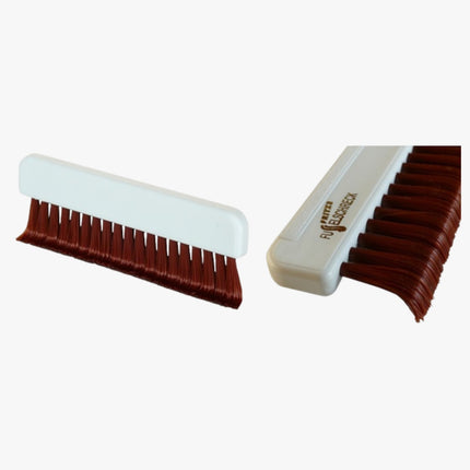 Fusselschreck® Taschenbürste 120×40 mm im Etui und Faltschachtel – mobile Bürste für saubere Kleidung