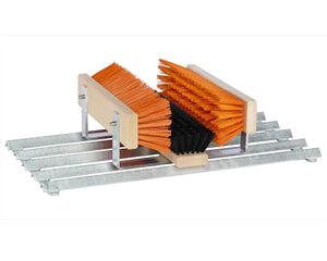 Robuster Outdoor‑Schuhabstreifer Exklusiv mit Gitterrost und austauschbaren Bürsten für Werkstatt und Baustelle.