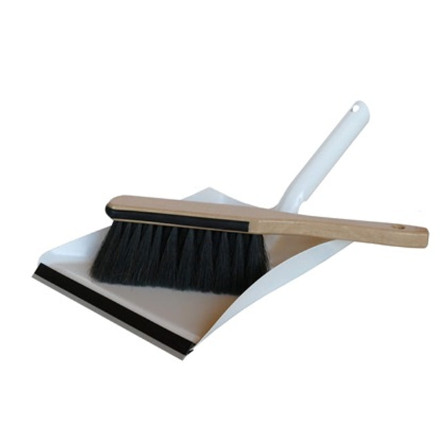 Kehrset mit Rosshaar-Kunstborsten-Feger und weißer Metall-Kehrschaufel mit Kantenschutz – Made in Germany