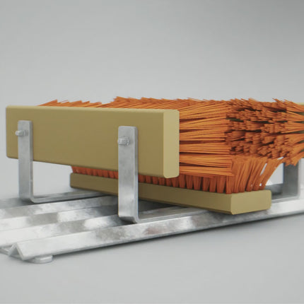 Schuhreiniger außen mit Gitterrost & Bürsten – Fußabtreter von Onlineshop Schütze