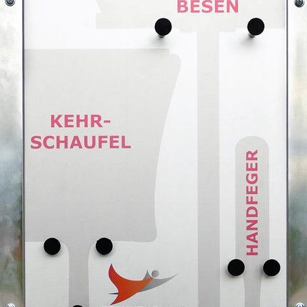 Wandhalter für Saalbesen, Handfeger und Kehrschaufel